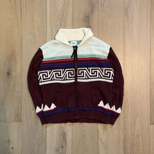 BDG brown/white comfy Ugly sweater with a slim waist and colorful patterns